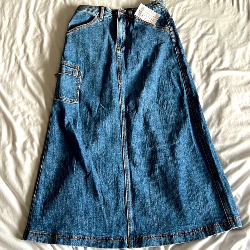 Brandy Melville Kenzie 90’s Denim Skirt